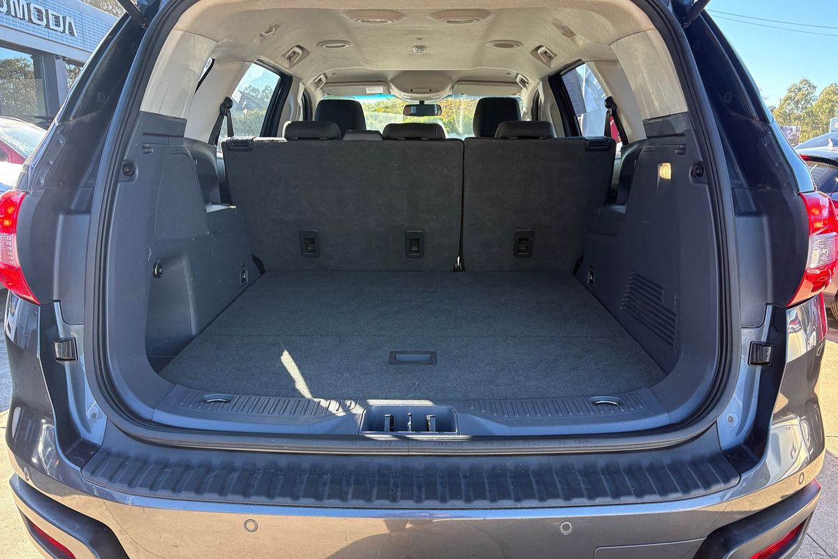 2017 Ford Everest Ambiente UA