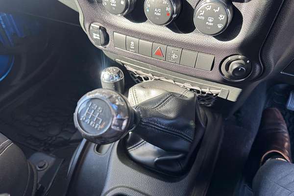 2014 Jeep Wrangler Unlimited Sport JK