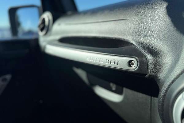 2014 Jeep Wrangler Unlimited Sport JK