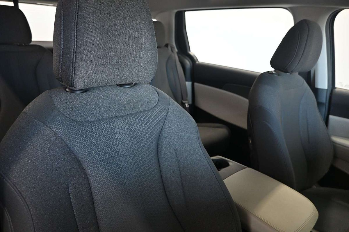 2022 Kia Carnival S KA4