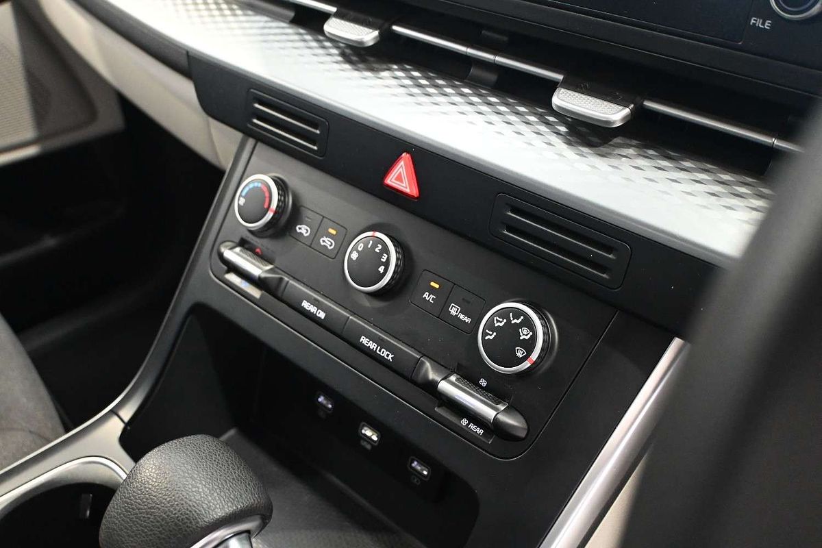 2022 Kia Carnival S KA4