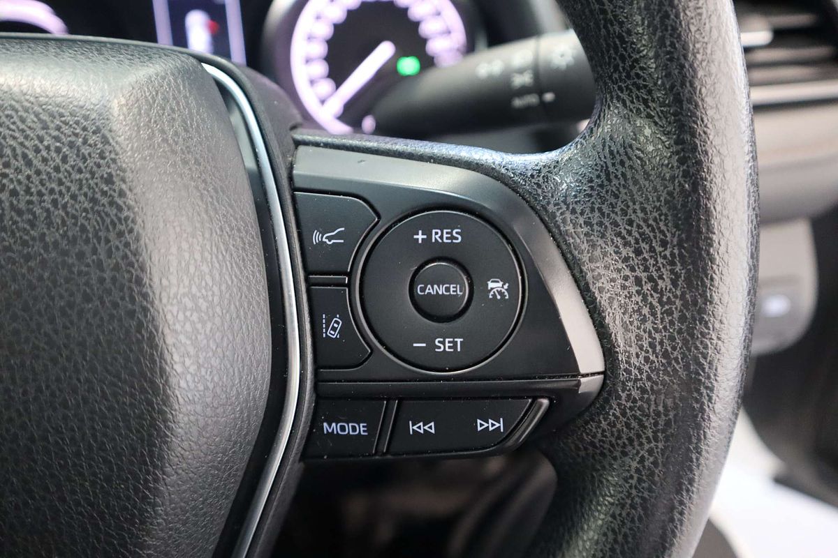 2020 Toyota Camry Ascent AXVH71R