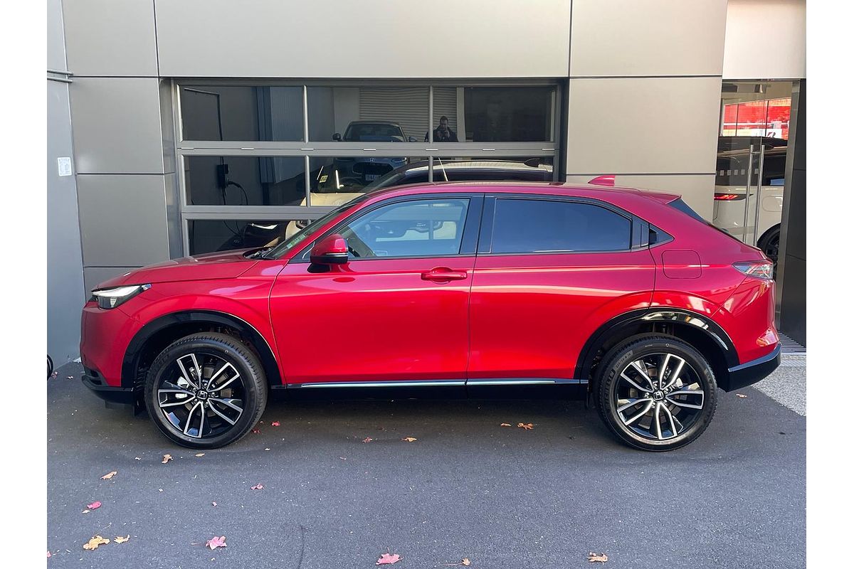 2025 Honda HR-V e:HEV X