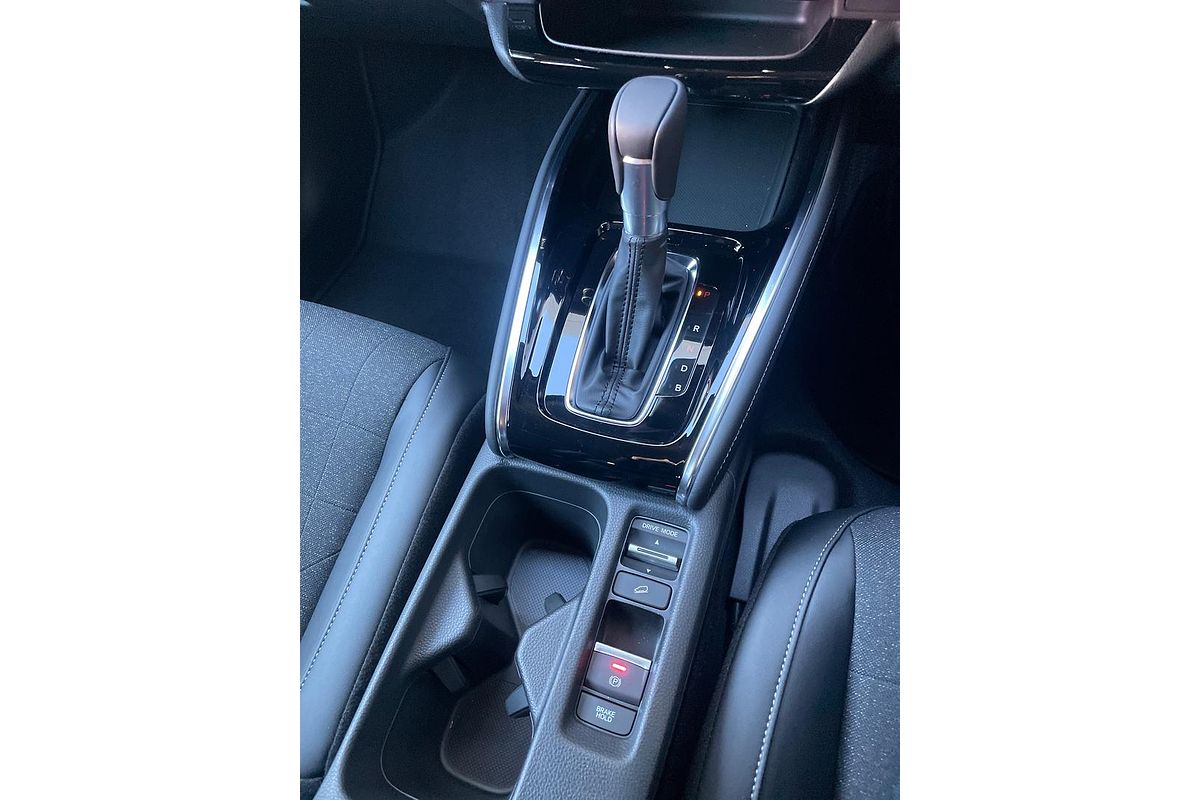 2025 Honda HR-V e:HEV X