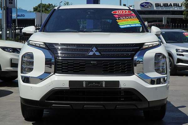 2022 Mitsubishi Outlander ES ZM