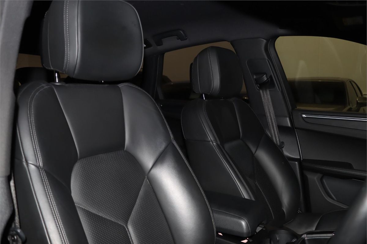 2019 Porsche Macan 95B