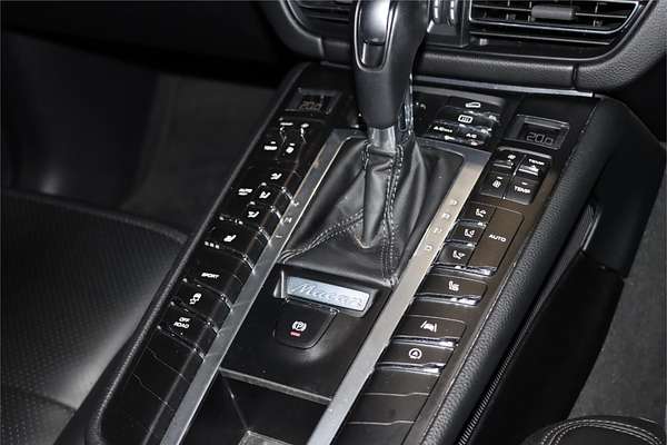 2019 Porsche Macan 95B