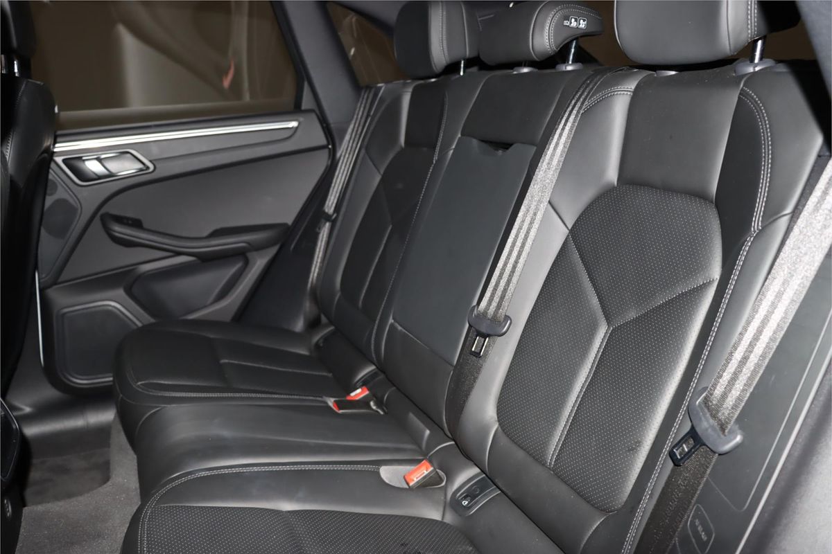 2019 Porsche Macan 95B