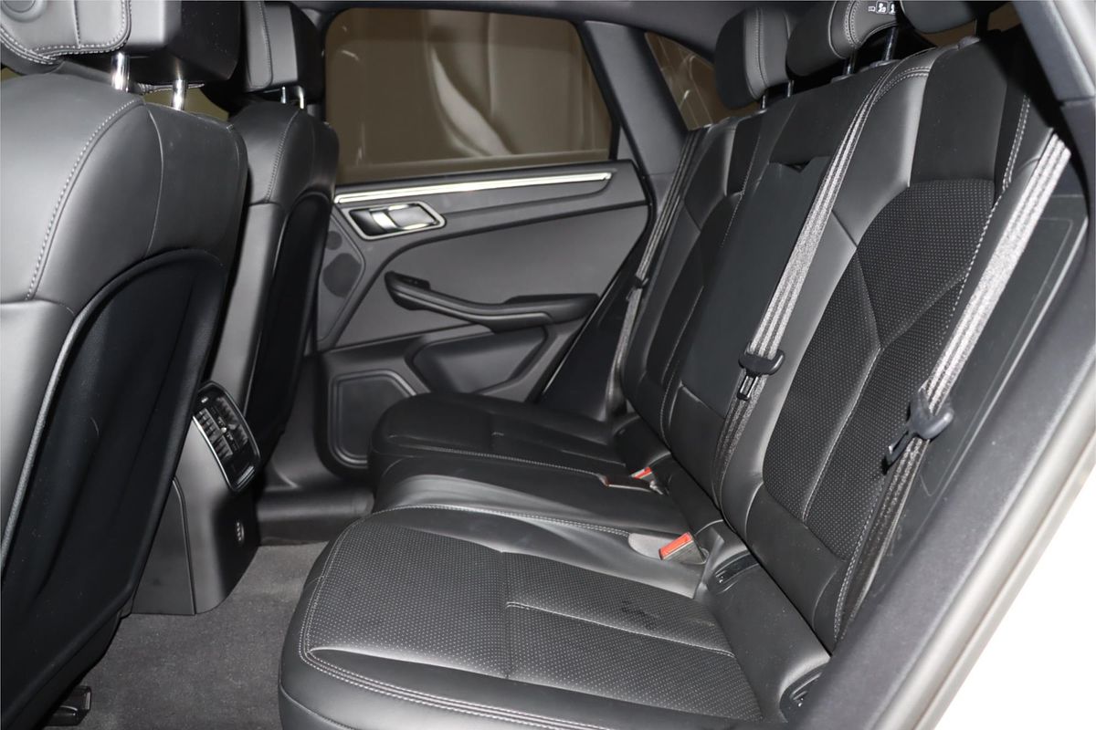 2019 Porsche Macan 95B