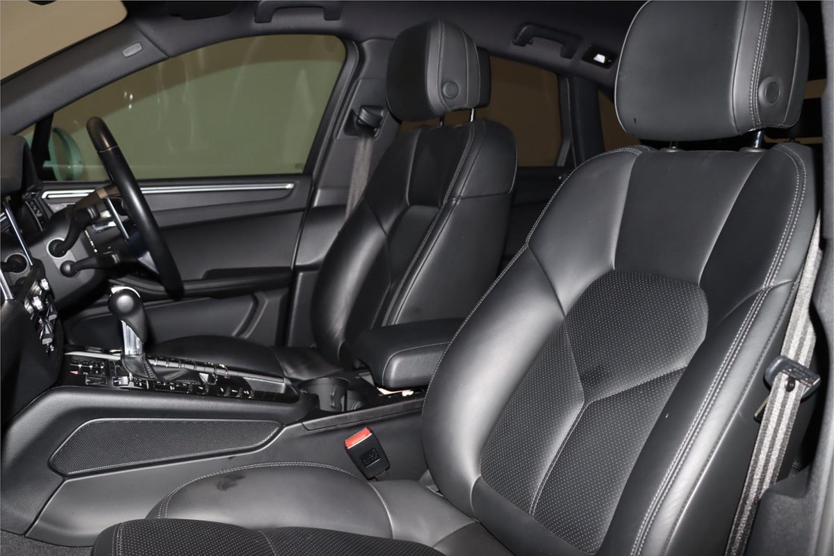 2019 Porsche Macan 95B
