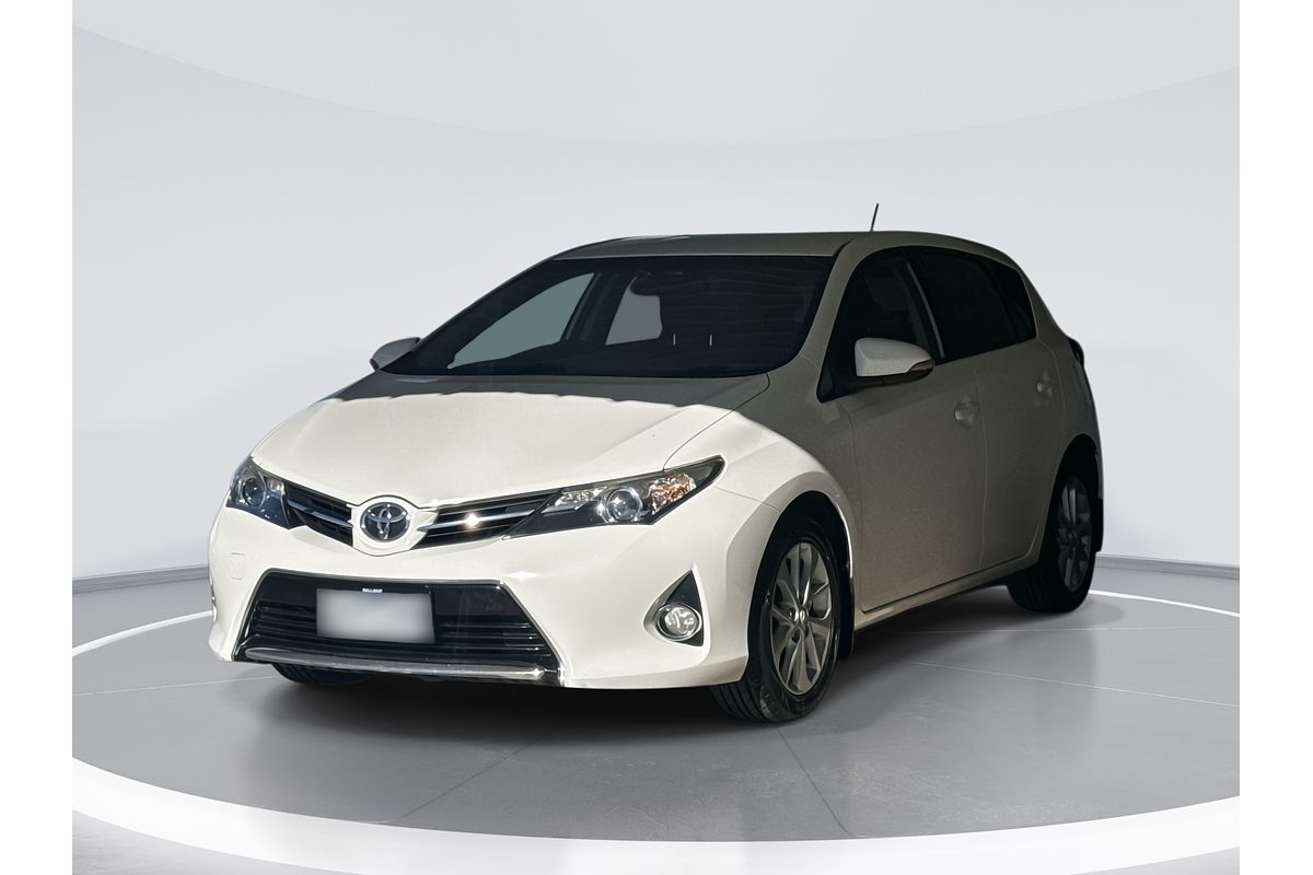 2013 Toyota Corolla Ascent Sport ZRE182R