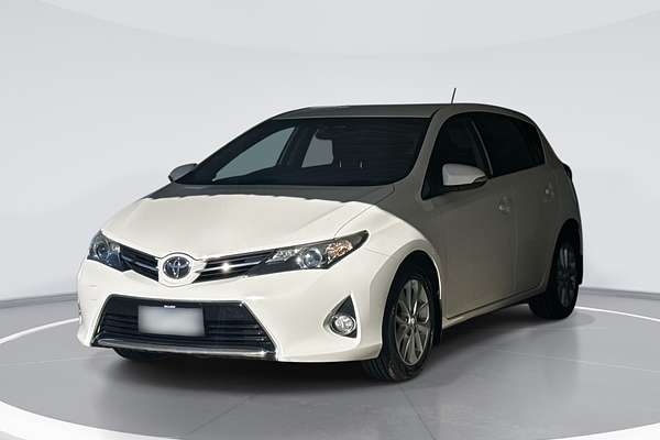 2013 Toyota Corolla Ascent Sport ZRE182R
