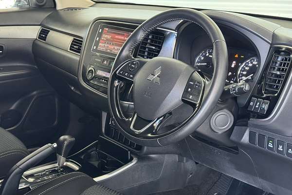 2017 Mitsubishi Outlander LS ZL