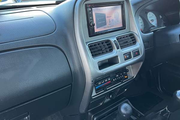 2008 Nissan Navara ST-R (4x4) D22 MY08 4X4