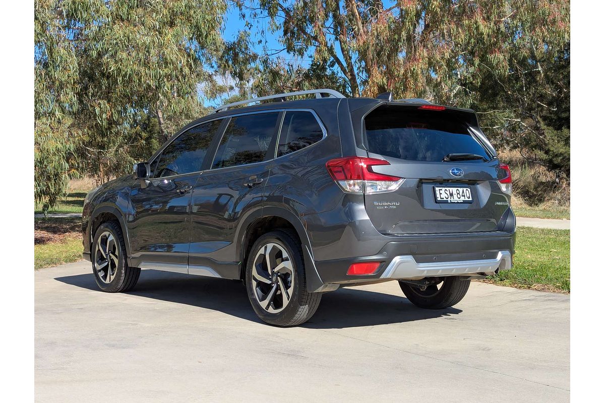2022 Subaru Forester 2.5i-S S5