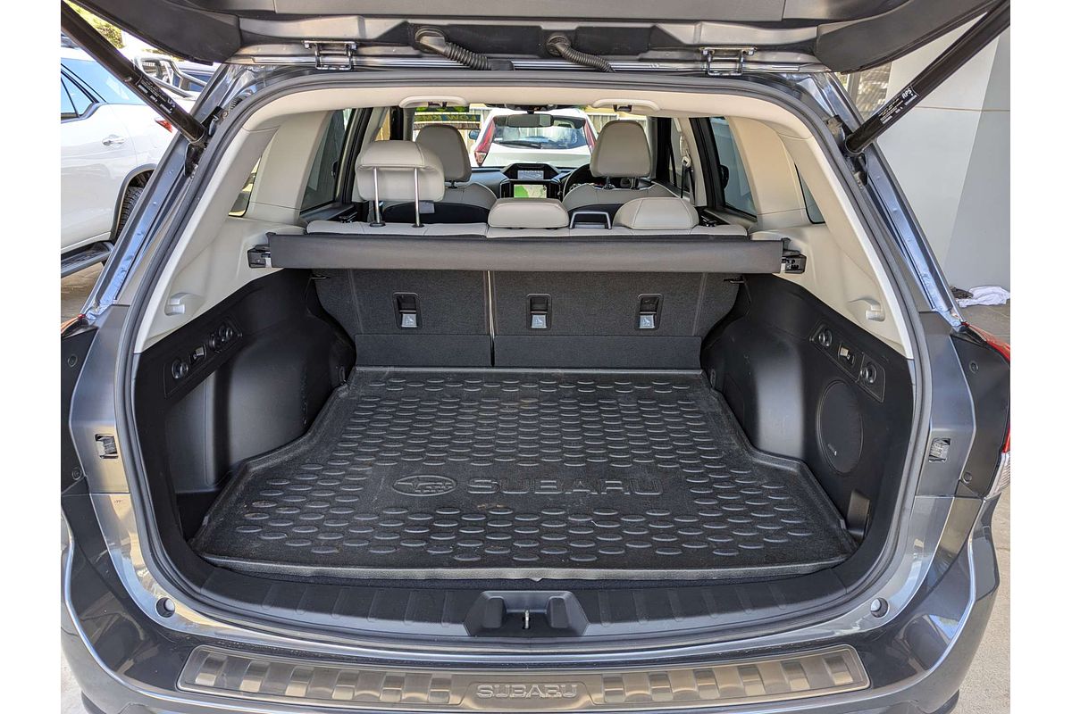 2022 Subaru Forester 2.5i-S S5
