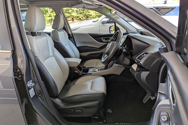 2022 Subaru Forester 2.5i-S S5
