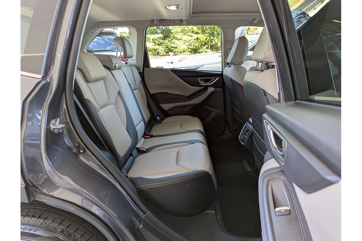 2022 Subaru Forester 2.5i-S S5
