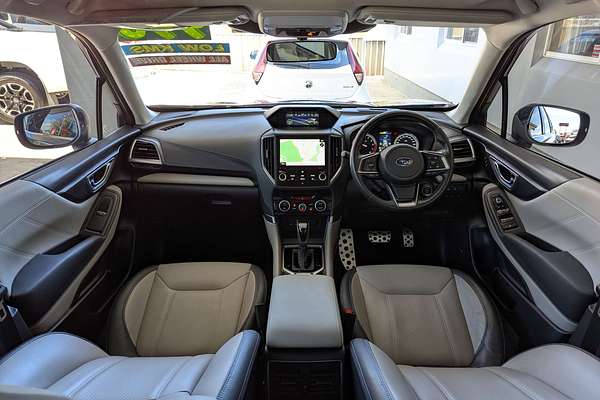2022 Subaru Forester 2.5i-S S5