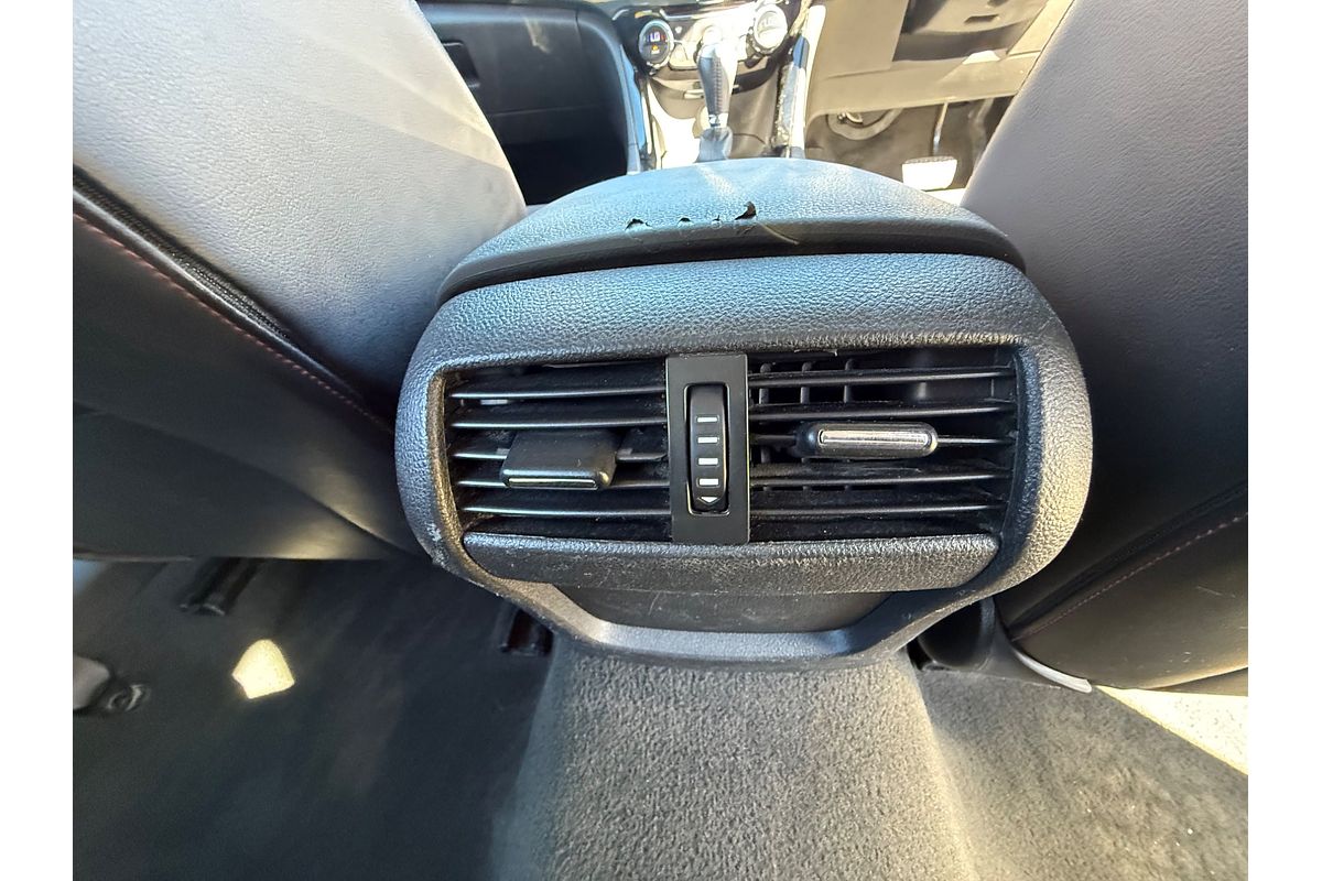 2015 Holden Commodore SV6 Storm VF