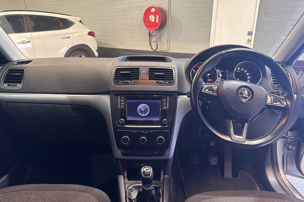 2015 SKODA Yeti 77TSI Active 5L