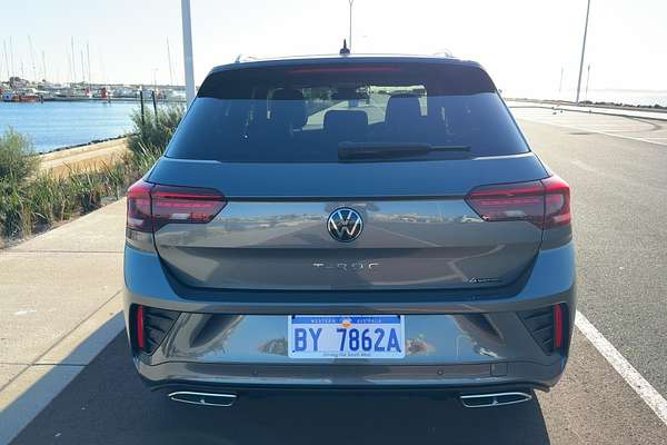 2024 Volkswagen T-Roc 140TSI R-Line D11