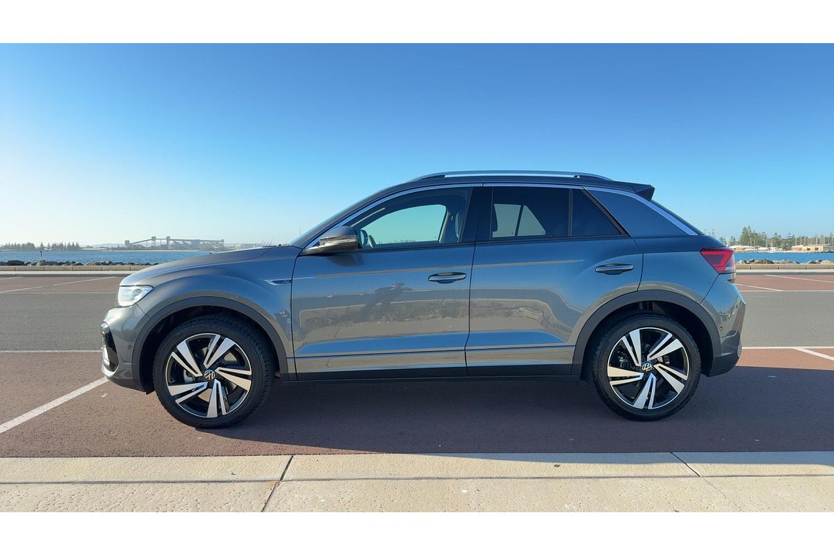 2024 Volkswagen T-Roc 140TSI R-Line D11