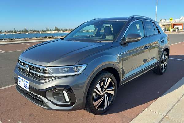 2024 Volkswagen T-Roc 140TSI R-Line D11
