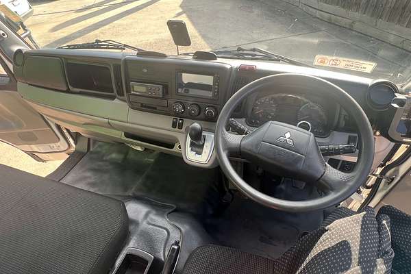 2019 Mitsubishi FUSO Canter 515