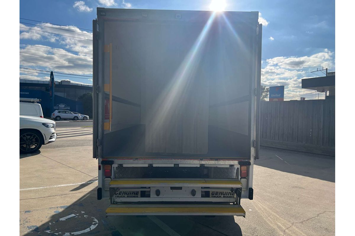 2019 Mitsubishi FUSO Canter 515