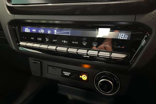 2025 Isuzu D-MAX BLADE 4X4