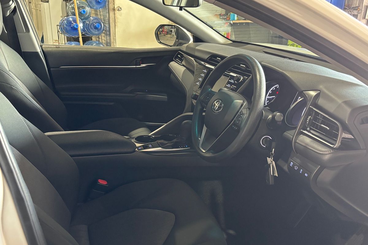2020 Toyota Camry Ascent ASV70R