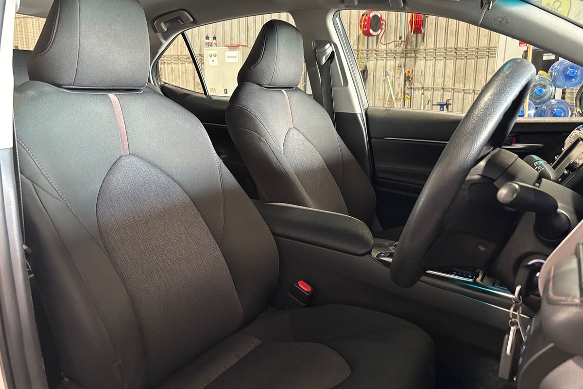 2020 Toyota Camry Ascent ASV70R