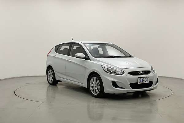 2018 Hyundai Accent Sport RB6