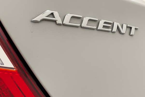 2018 Hyundai Accent Sport RB6