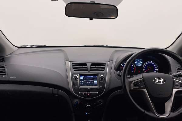 2018 Hyundai Accent Sport RB6