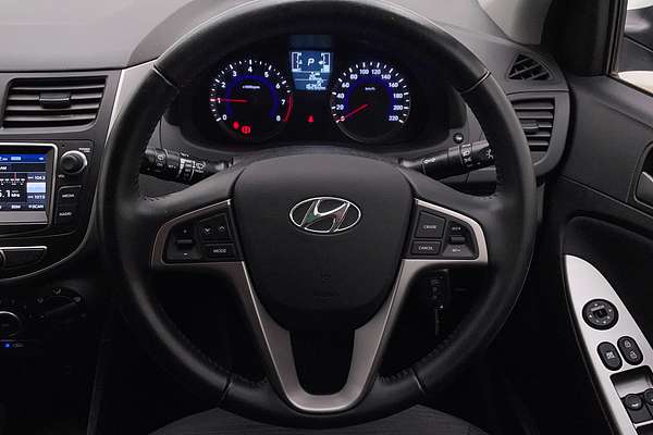 2018 Hyundai Accent Sport RB6