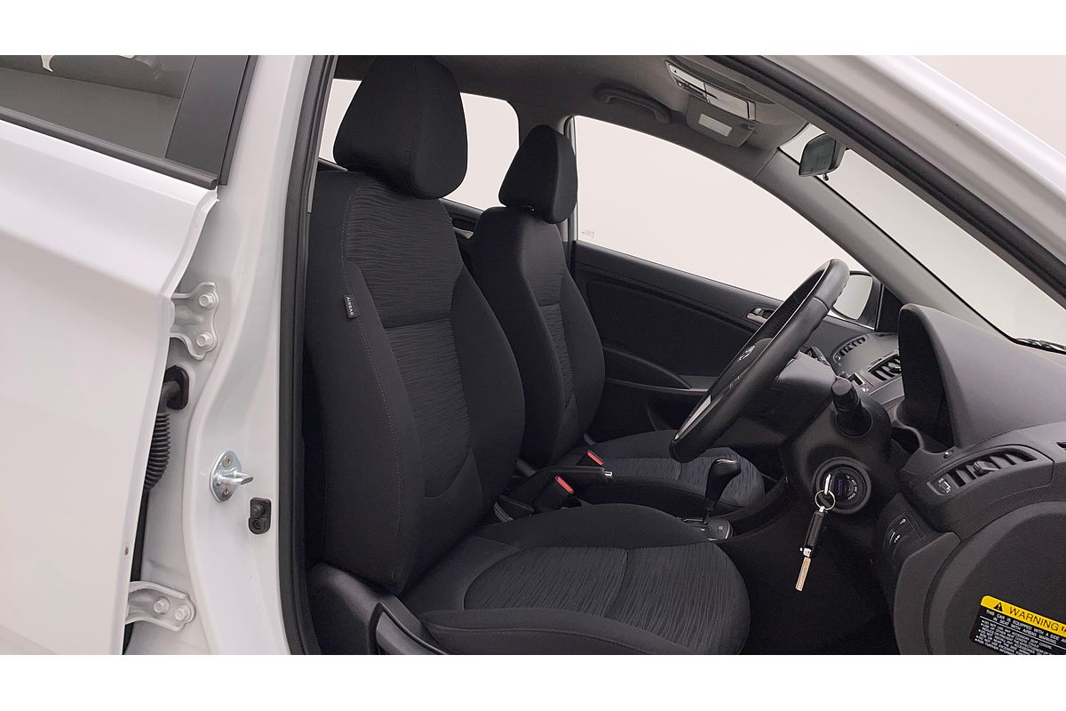 2018 Hyundai Accent Sport RB6