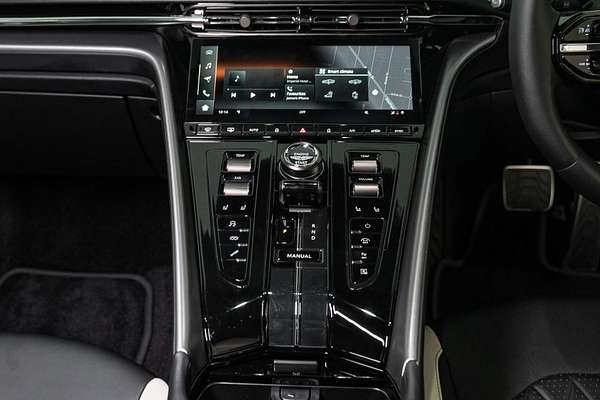 2023 Aston Martin DB12