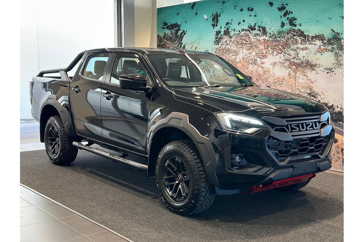 2025 Isuzu D-MAX BLADE 4X4