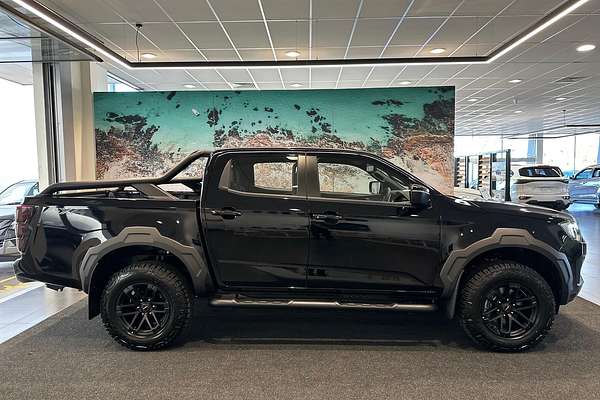 2025 Isuzu D-MAX BLADE 4X4