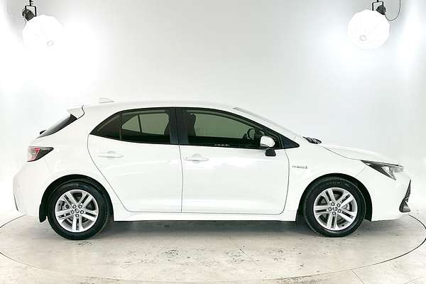 2022 Toyota Corolla Ascent Sport Hybrid ZWE211R