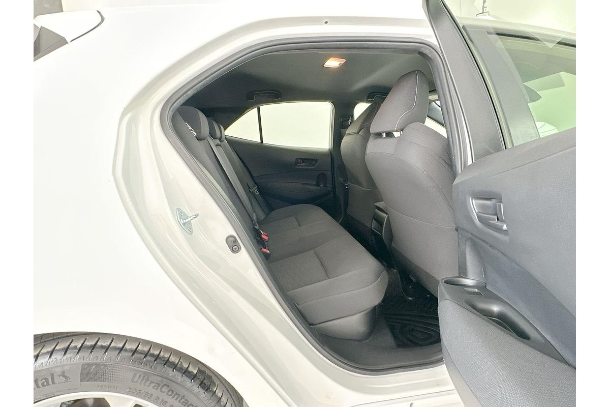 2022 Toyota Corolla Ascent Sport Hybrid ZWE211R