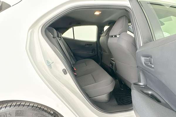 2022 Toyota Corolla Ascent Sport Hybrid ZWE211R
