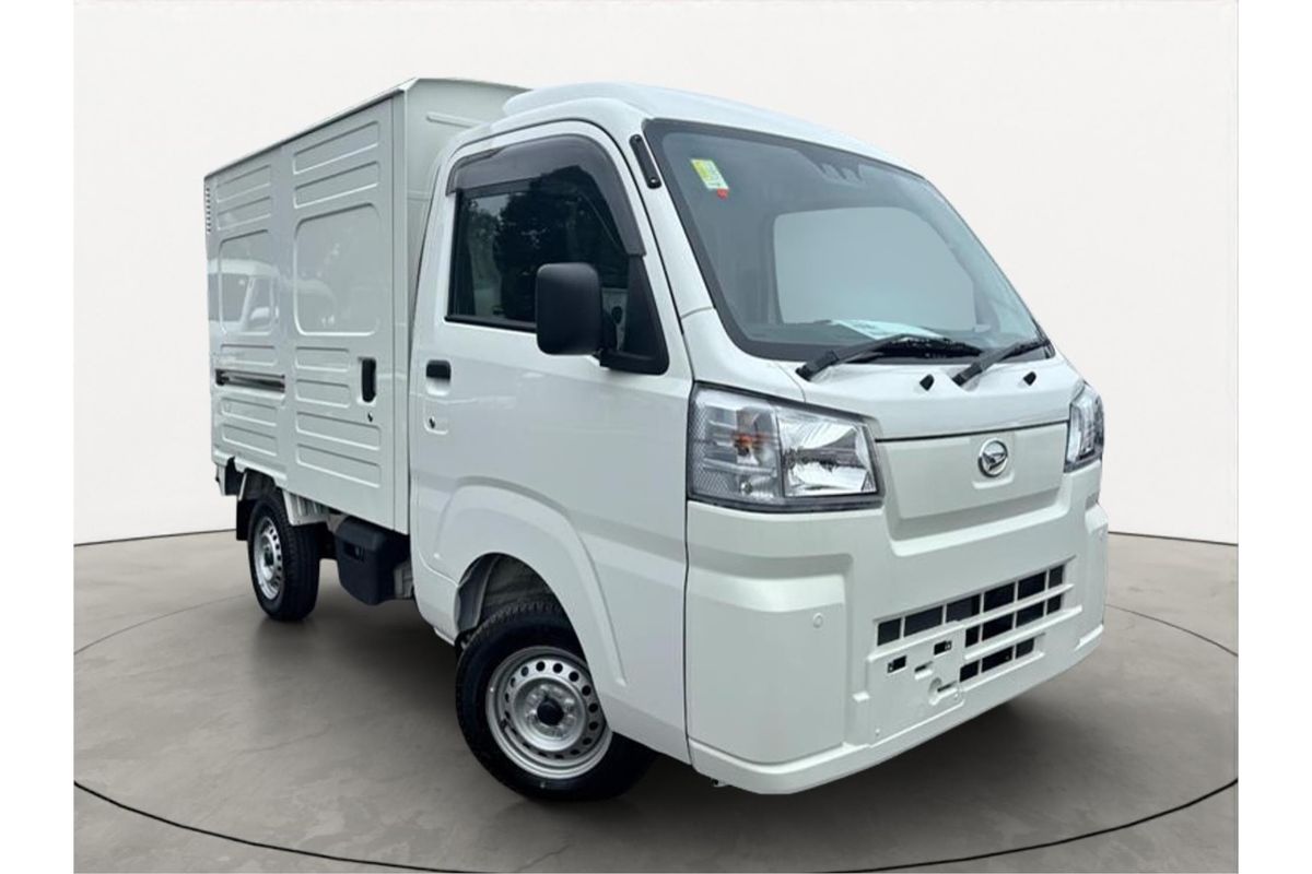 2023 Daihatsu HIJET PANEL TRUCK S510P