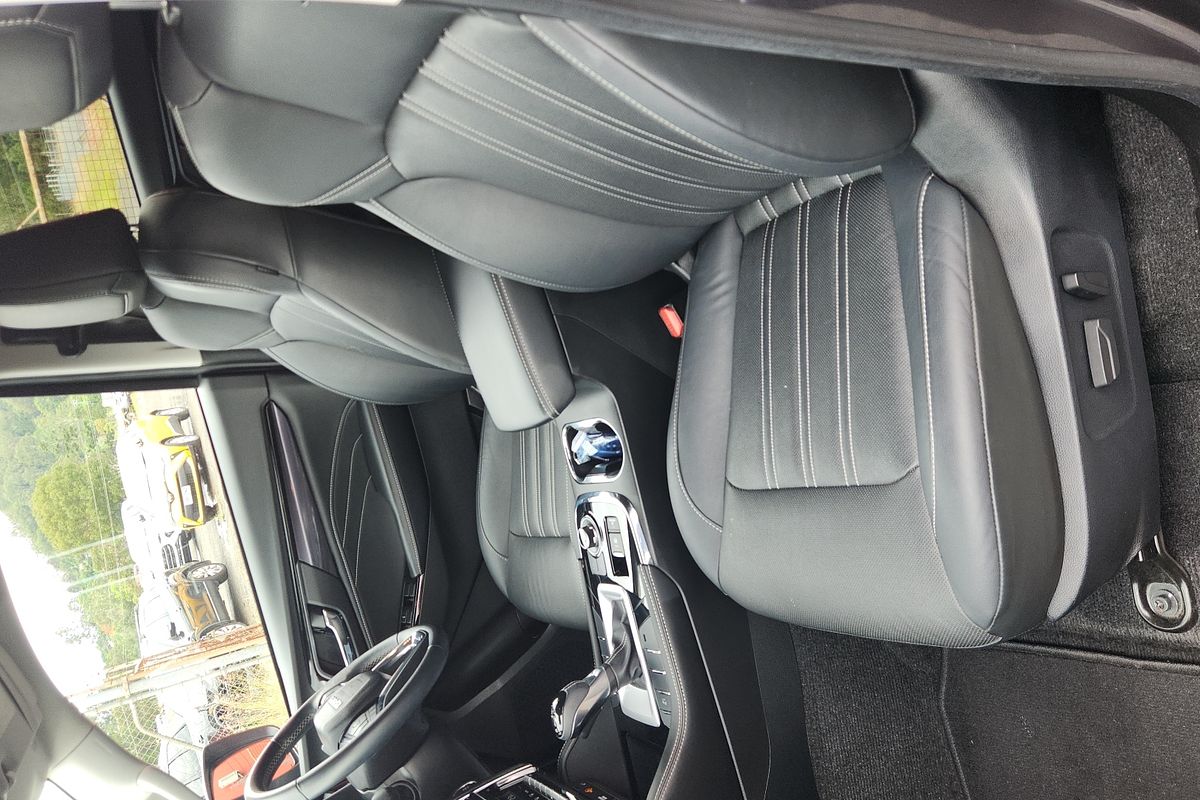 2023 Isuzu MU-X LS-T