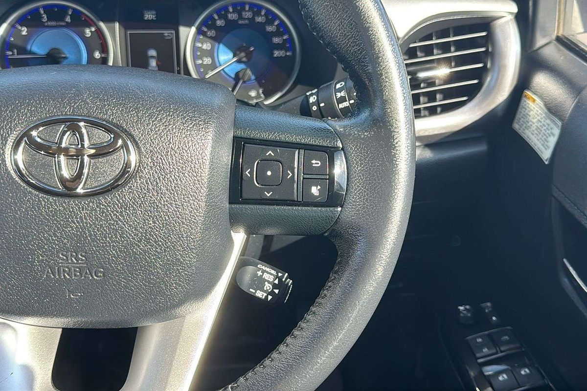 2017 Toyota Hilux SR5 GUN126R 4X4