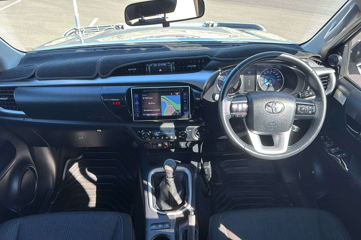 2017 Toyota Hilux SR5 GUN126R 4X4