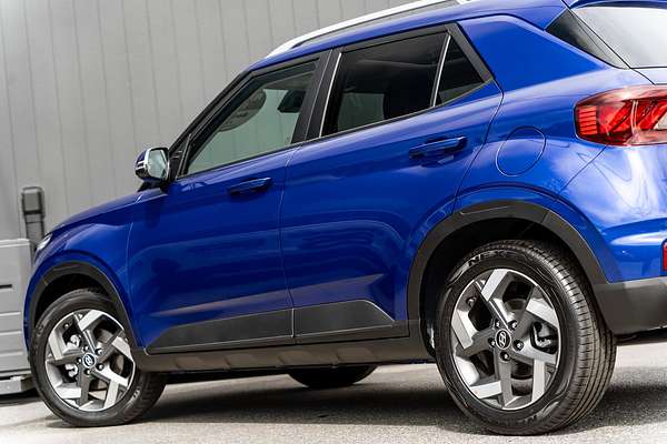 2025 Hyundai Venue Elite QX.V5