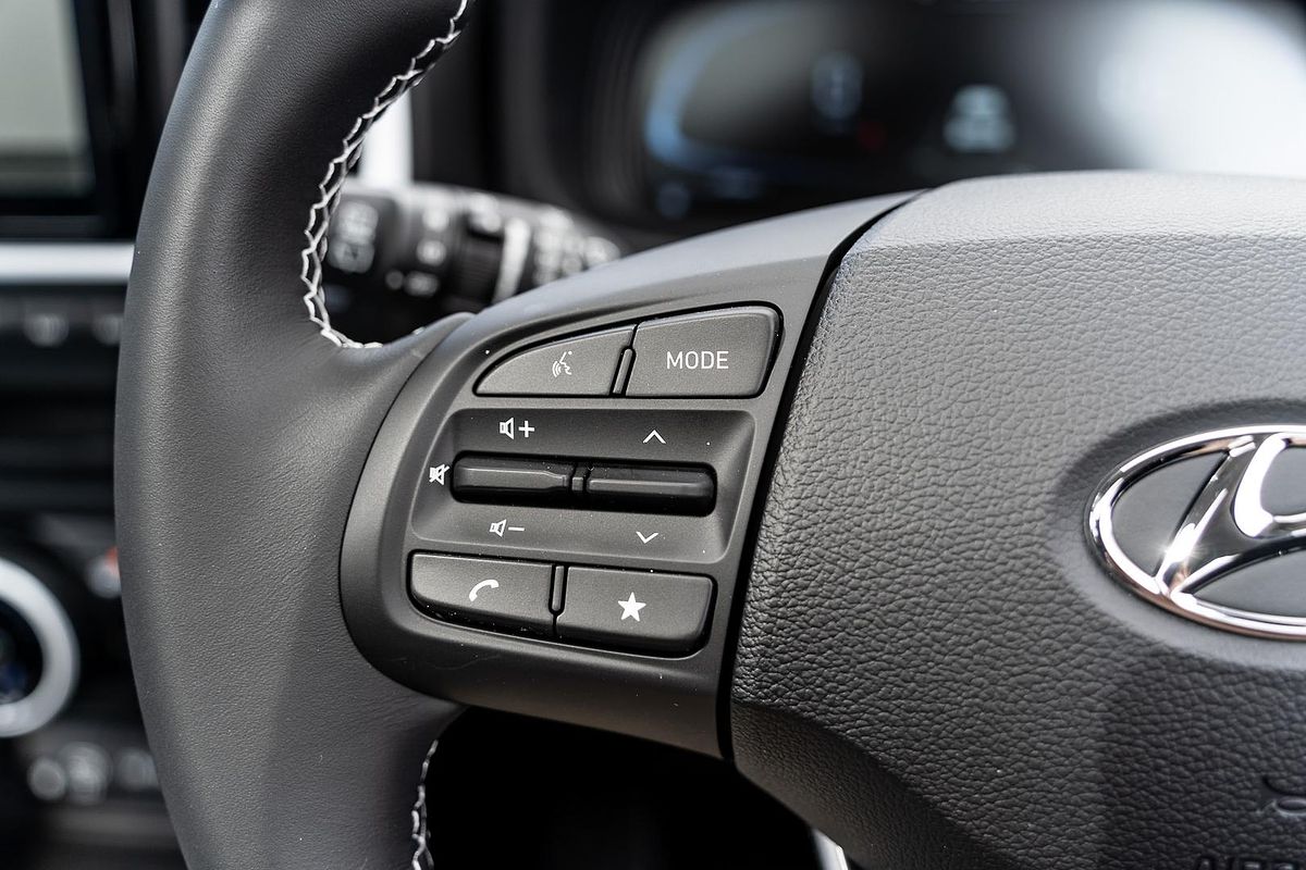 2025 Hyundai Venue Elite QX.V5
